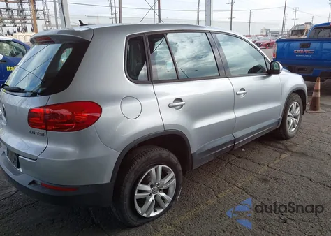 2013 Volkswagen Tiguan S from USA, damaged, VIN WVGAV3AX5DW561991
